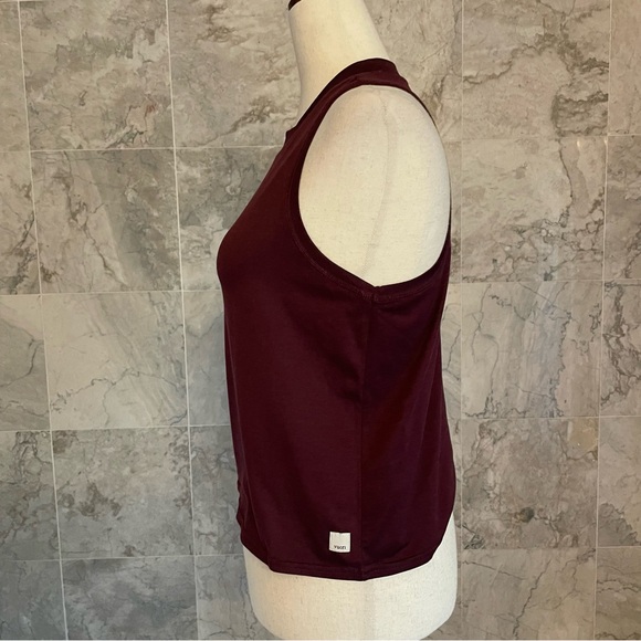 Vuori Energy Tank Top - Picture 5 of 9
